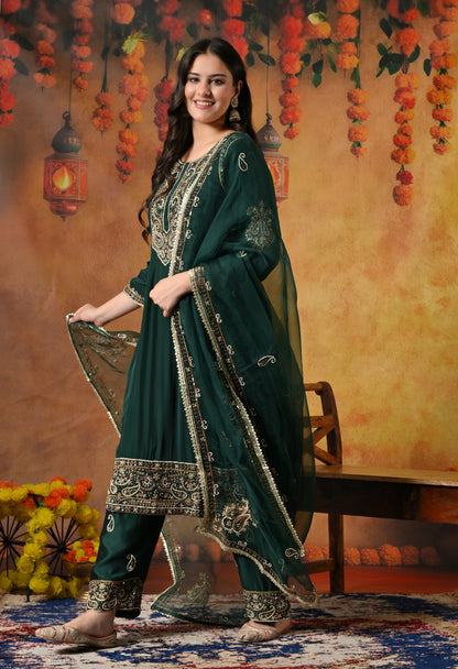 Mesmerising Bottle Green Kurta Set with Intricate Zardozi Work