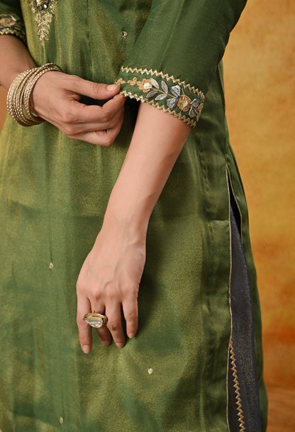 Exquisite Green Sharara Set with Zardozi, Dabka, Cutdana, and Gotta Work