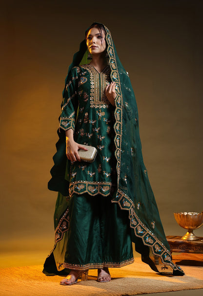 Green Silk & Organza Thread–Sequin–Crystal Kurta Set