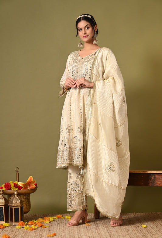 Special Cream Kurta Set with Gotta and Zardozi Work