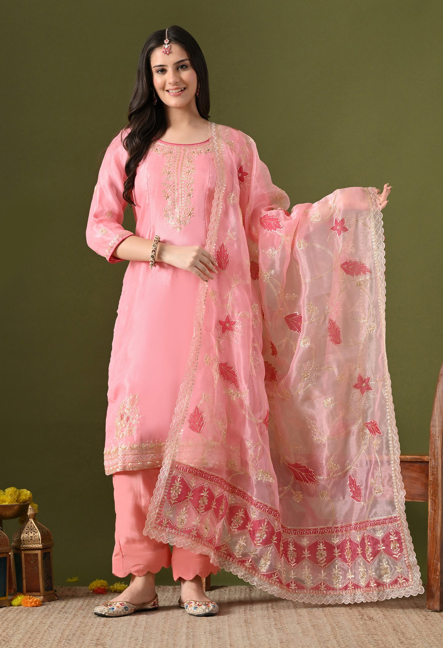 Pink Tissue Organza & Crepe Zardozi–Pearl–Sequence Kurta Set