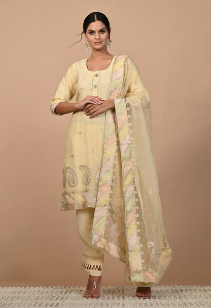 Elegant Light Yellow Kurta Set with Zardozi Embroidery