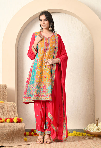 Yellowish Orange Kurta Set with Exceptional Thread & Applique Work