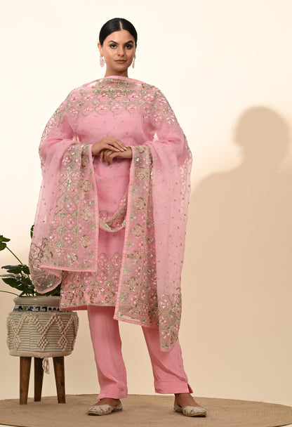 Elegant Onion Pink Organza Kurta Set with Sequence and Thread Embroidery