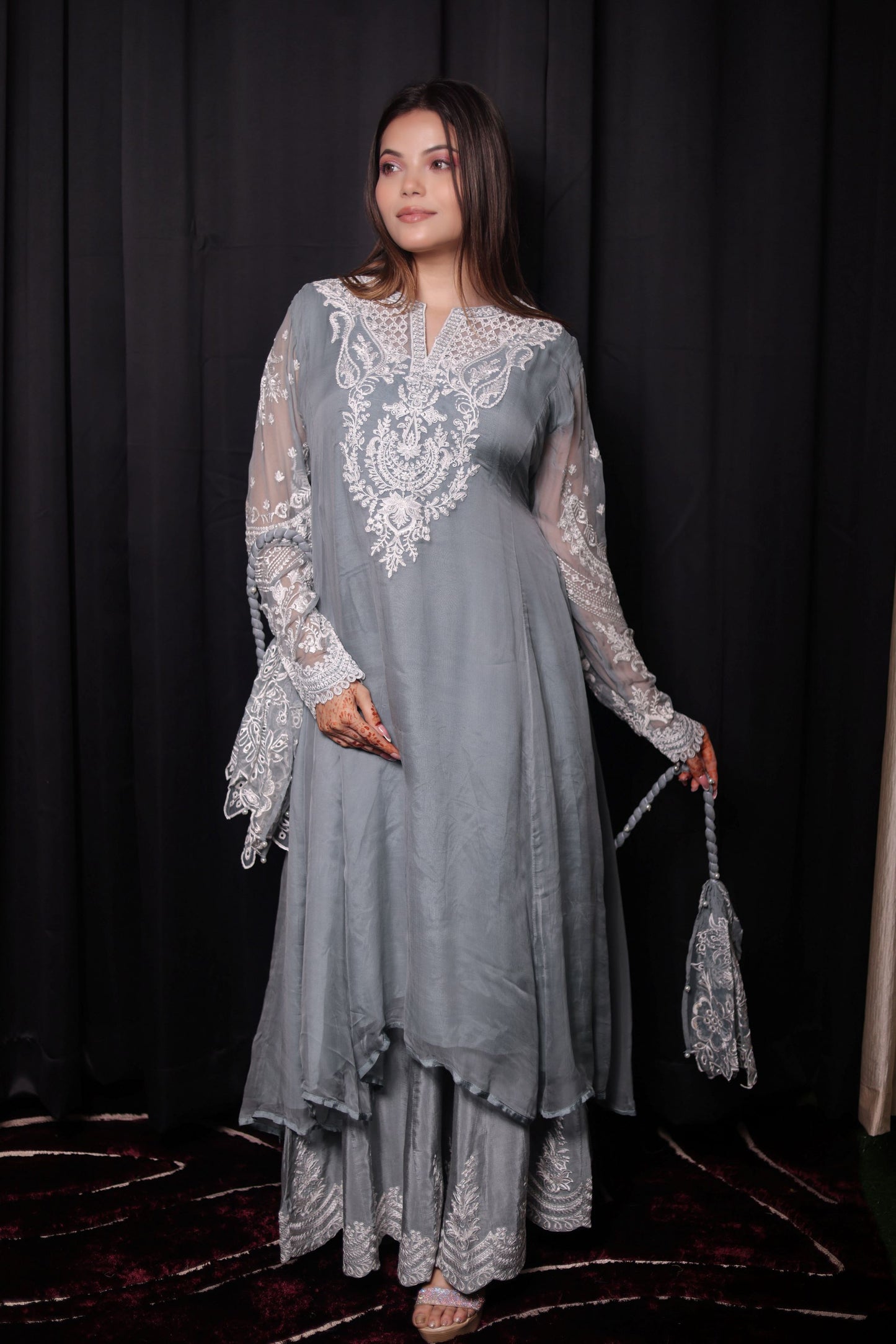 Exquisite Light Grey Sharara Set with Intricate Thread Work