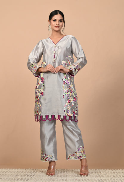 Sophisticated Grey Silk Kurta Set with Appliqué Work