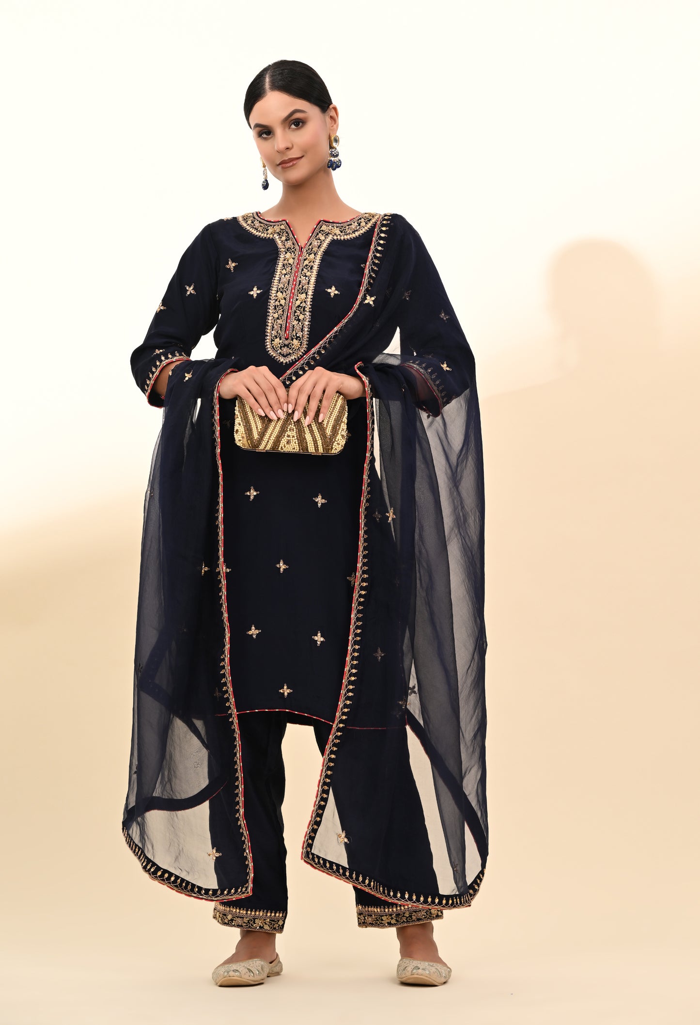 Sophisticated Navy Blue Kurta Set, Embellished with Exquisite Zardozi Embroidery and Crystal Accents