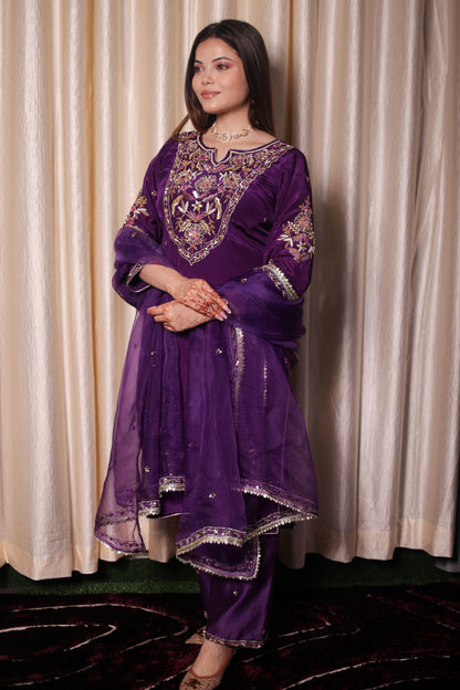 Mesmerising Royal Purple Kurta Set with Beautiful Zardozi, Thread, and Sequence Work