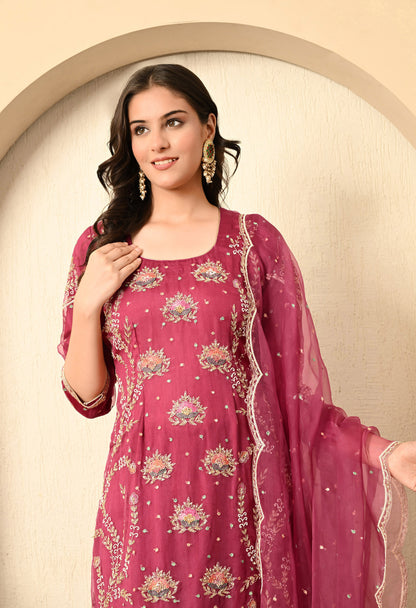 Strawberry Pink Kurta Set with Zardozi, Thread, Sequence, and Pearl Work