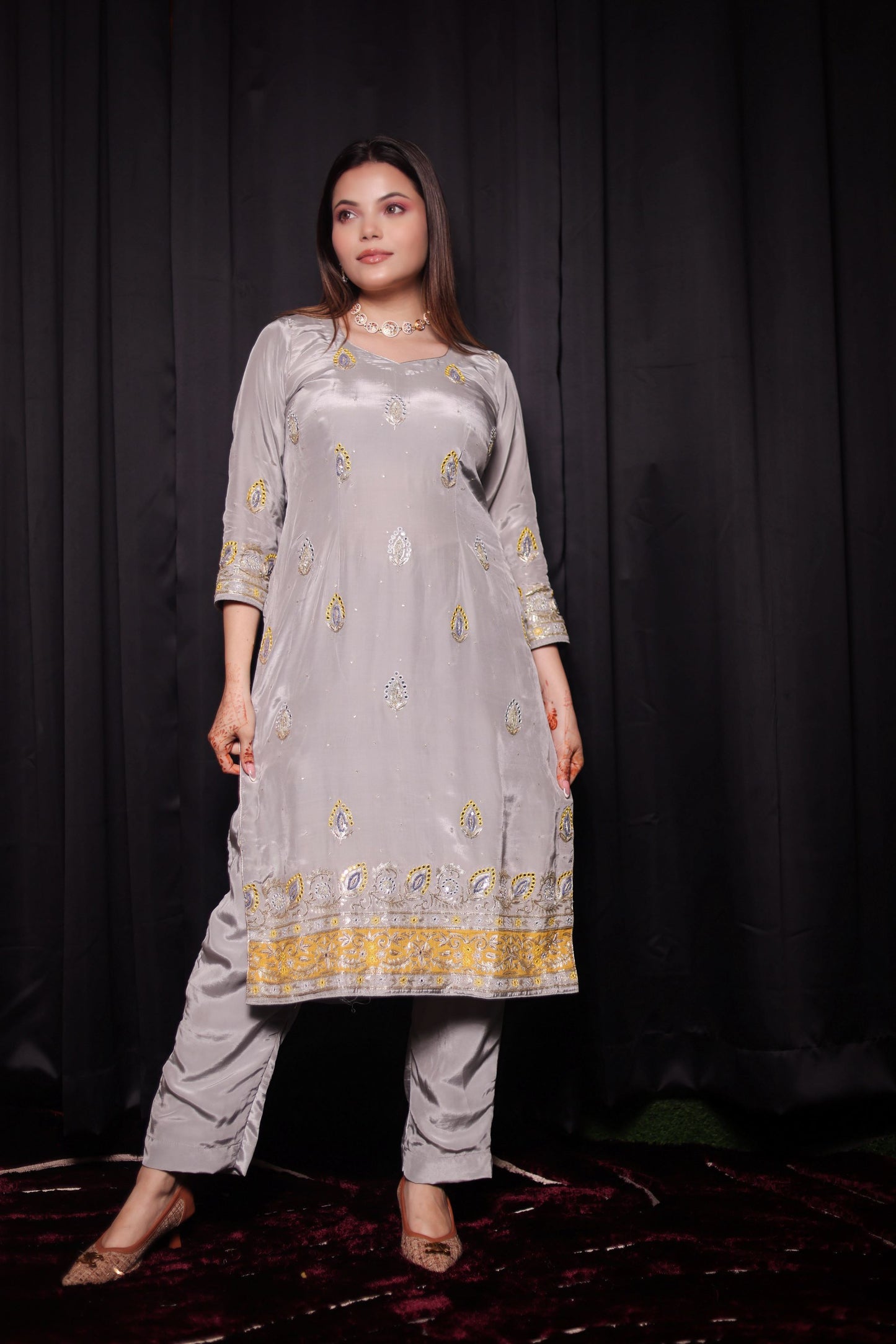 Stunning Light Grey Kurta Set with Beautiful Zardozi, Thread, Sequence, and Applique Work