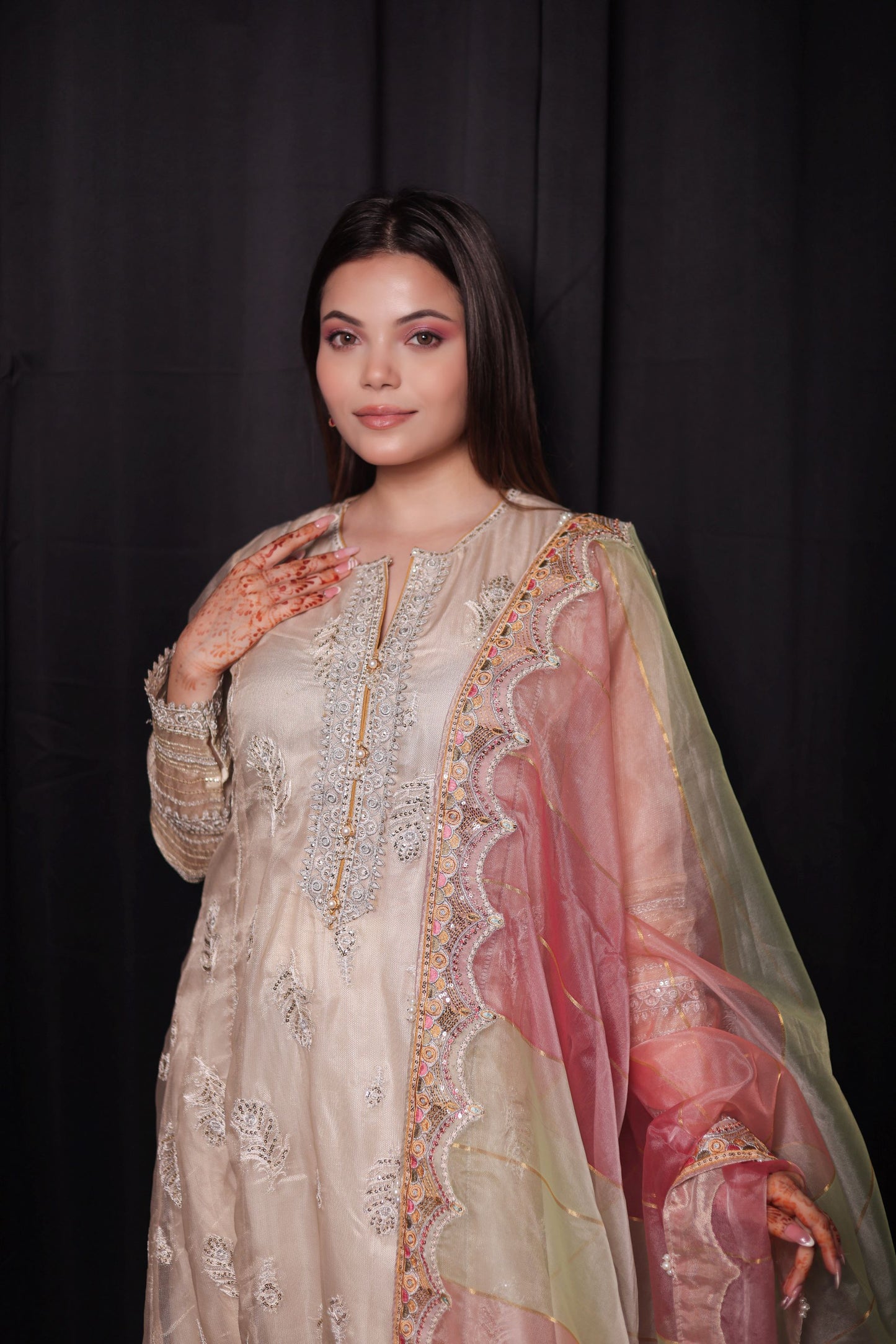 Light Cream Kurta Set with Beautiful Thread Work