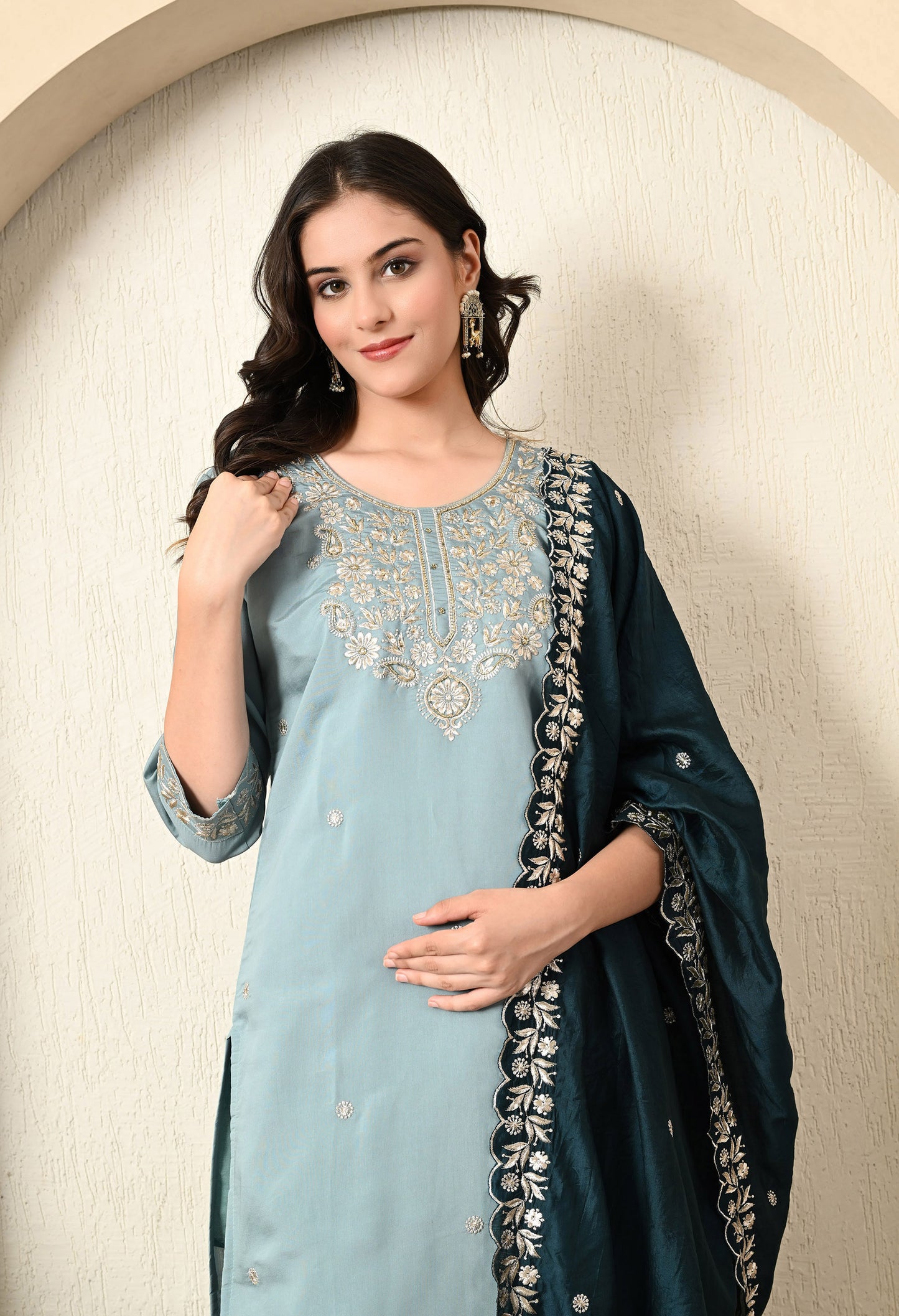 Greyish Blue Kurta Set with Zardozi and Zari work