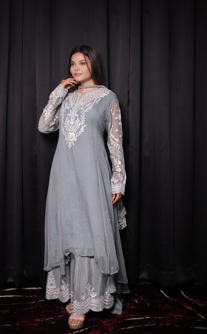 Exquisite Light Grey Sharara Set with Intricate Thread Work