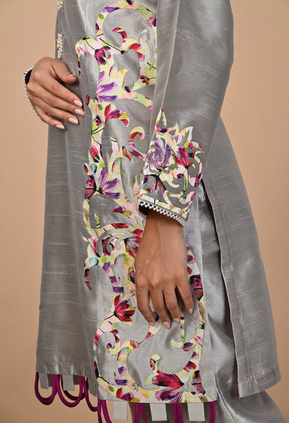 Sophisticated Grey Silk Kurta Set with Appliqué Work