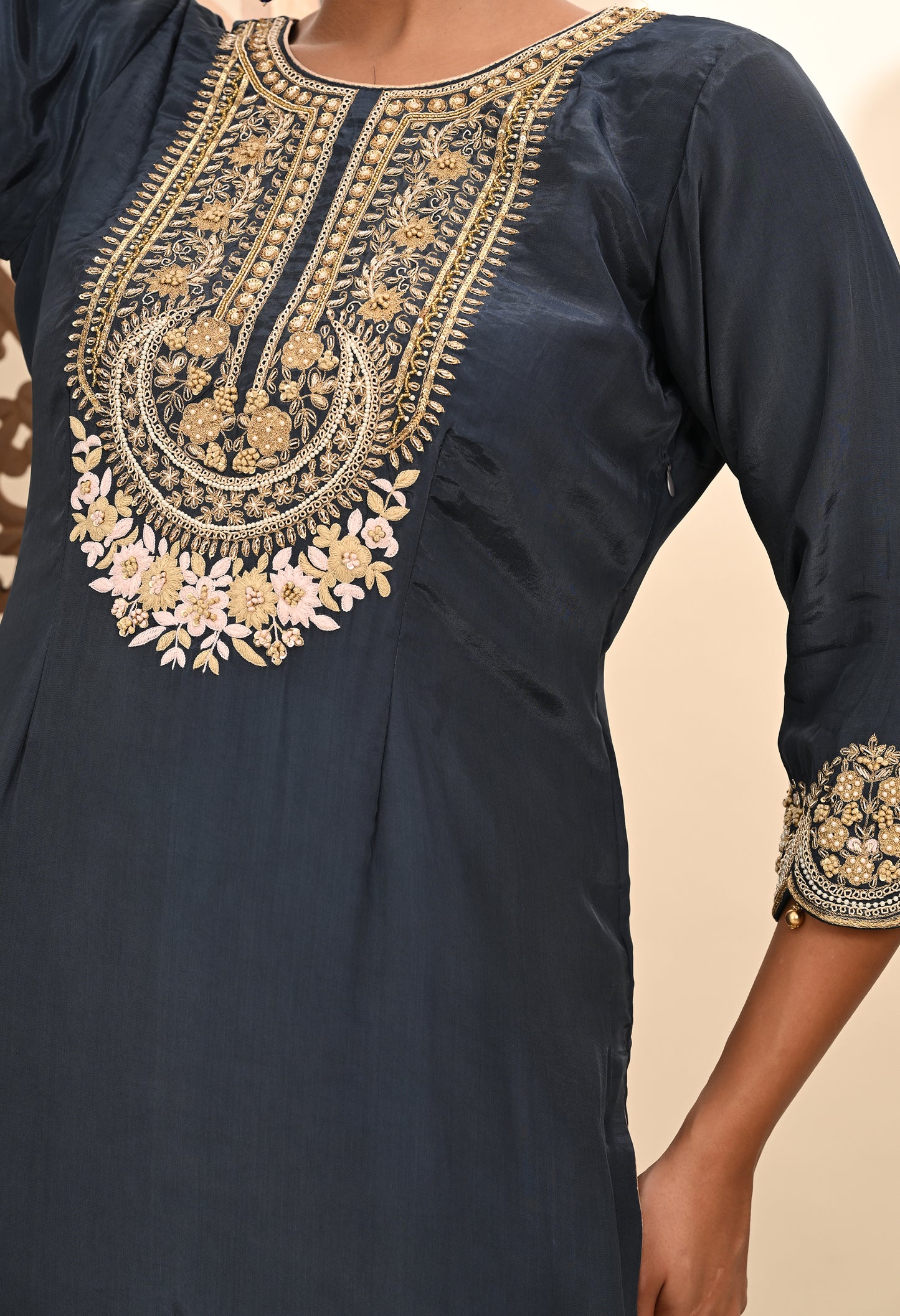 Chic Charcoal Grey Silk Kurta Set with Intricate Zardozi Details