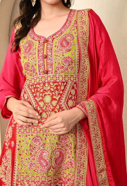 Green and Pink Kurta Set with Thread and Zari Work