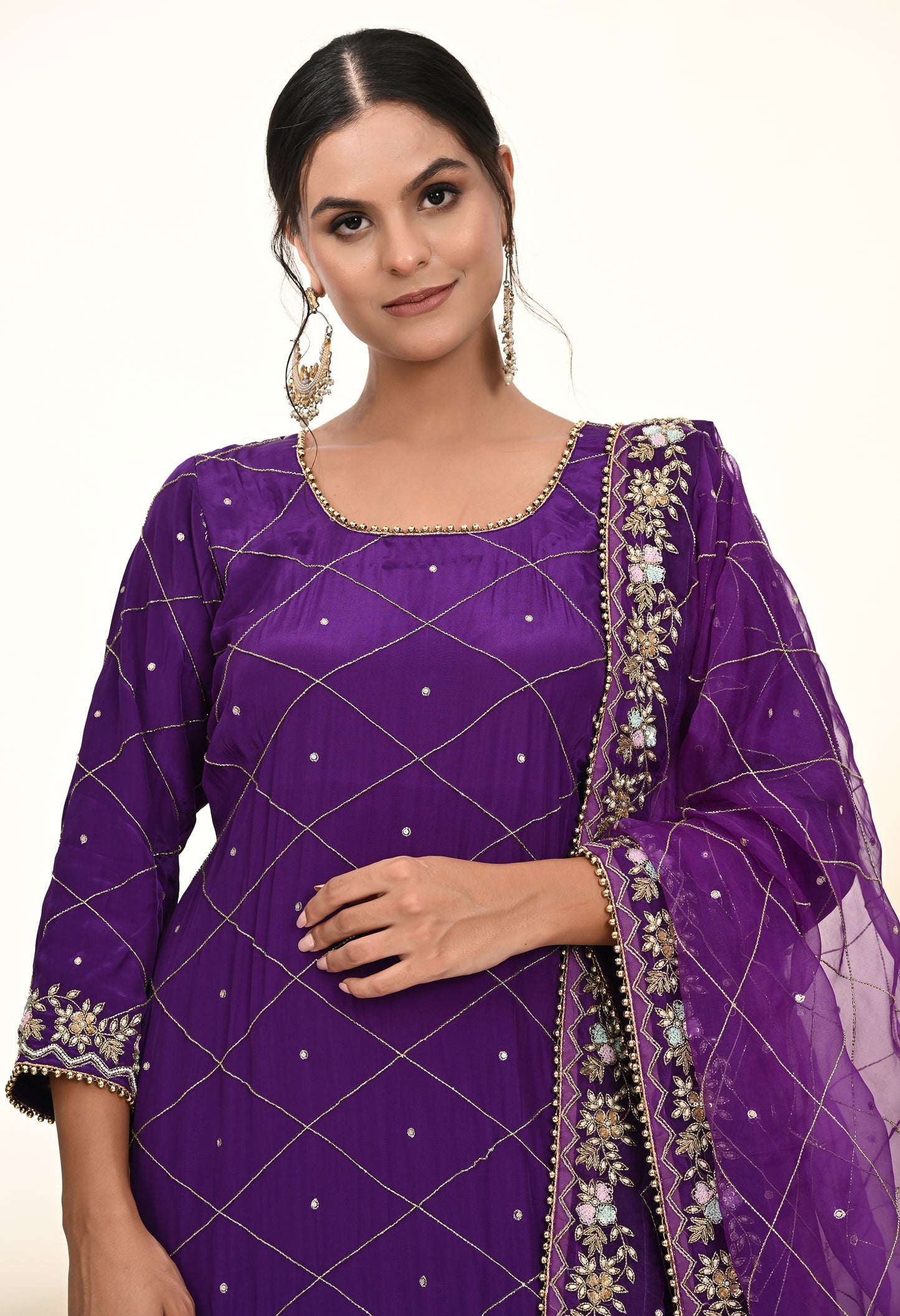 Elegant Purple Kurta Set with Luxurious Zardozi Embroidery