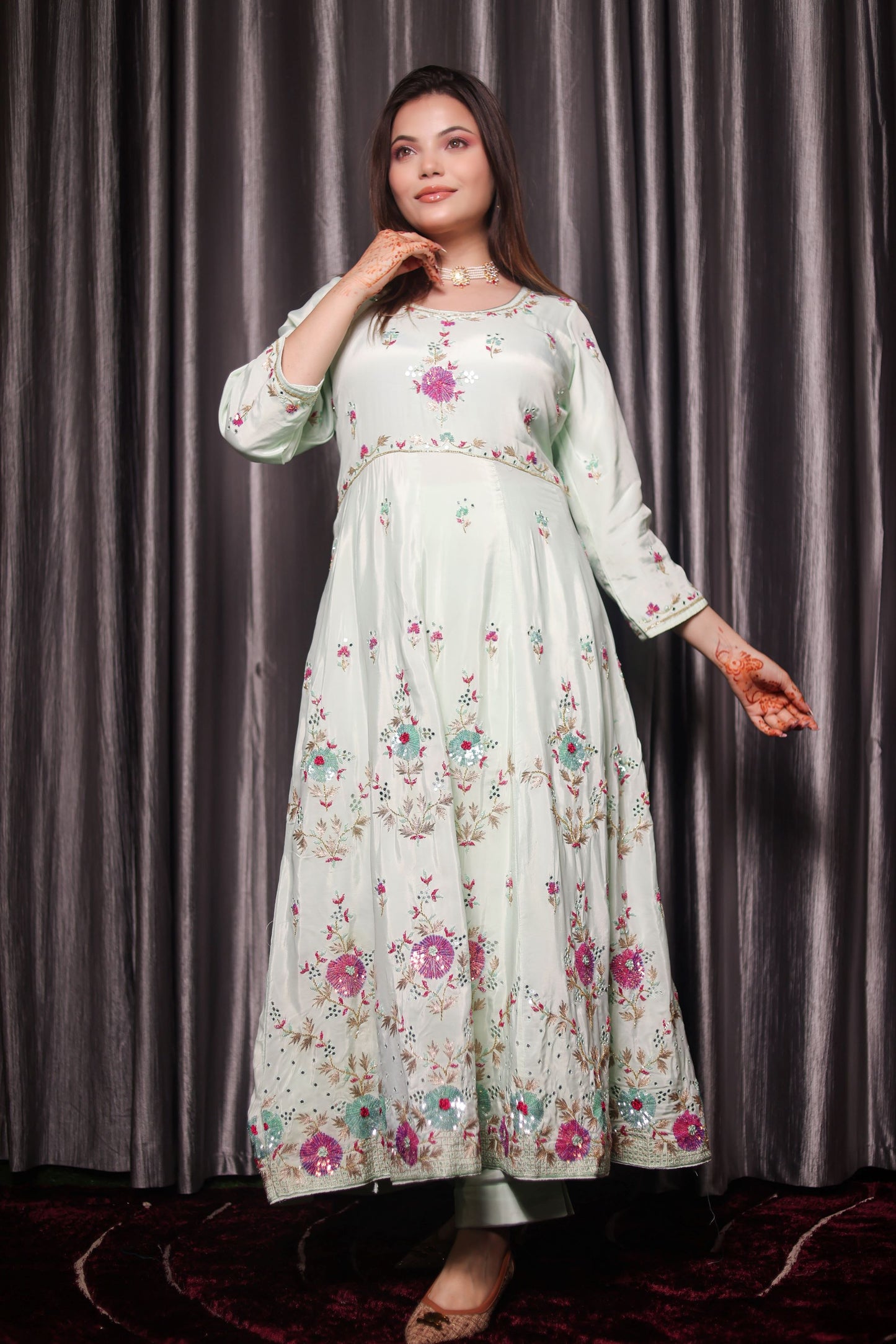 Elegant Light Green Anarkali Dress Adorned with Exquisite Zardozi Work