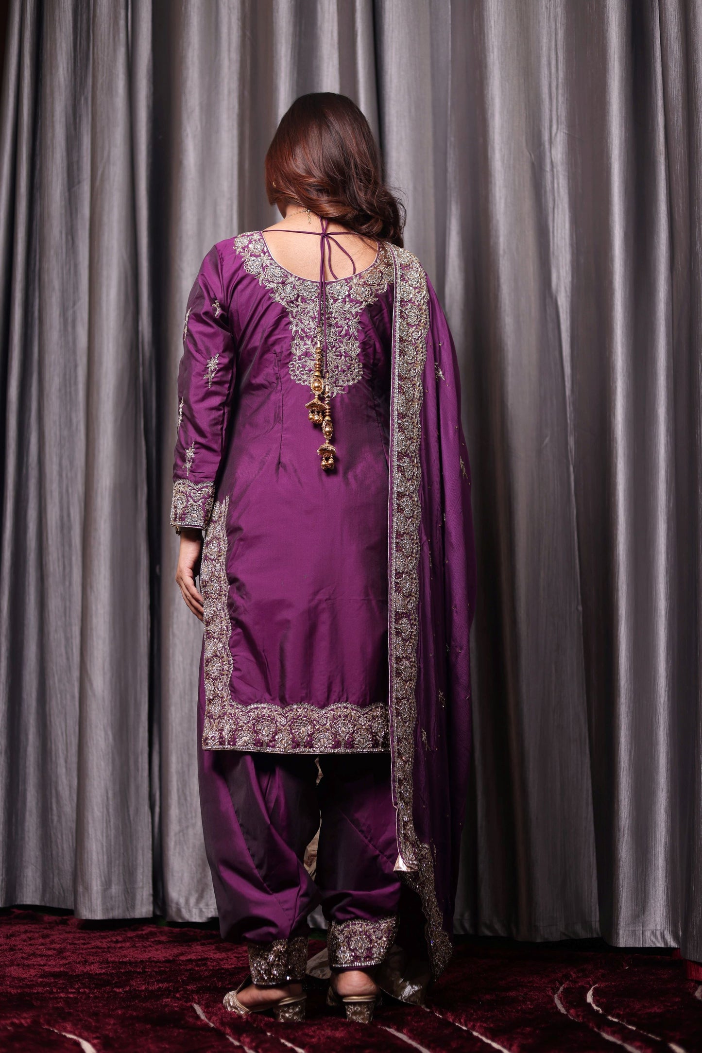 Luxurious Purple Kurta Set with Zardozi and Crystal Cutdana Embroidery