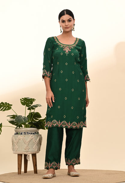 Luxurious Dark Green Crepe Kurta Set with Exquisite Zardozi Embroidery