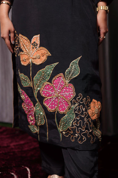 Black Silk Kurta Set with Intricate Embroidery and Hand-Painted Detailing