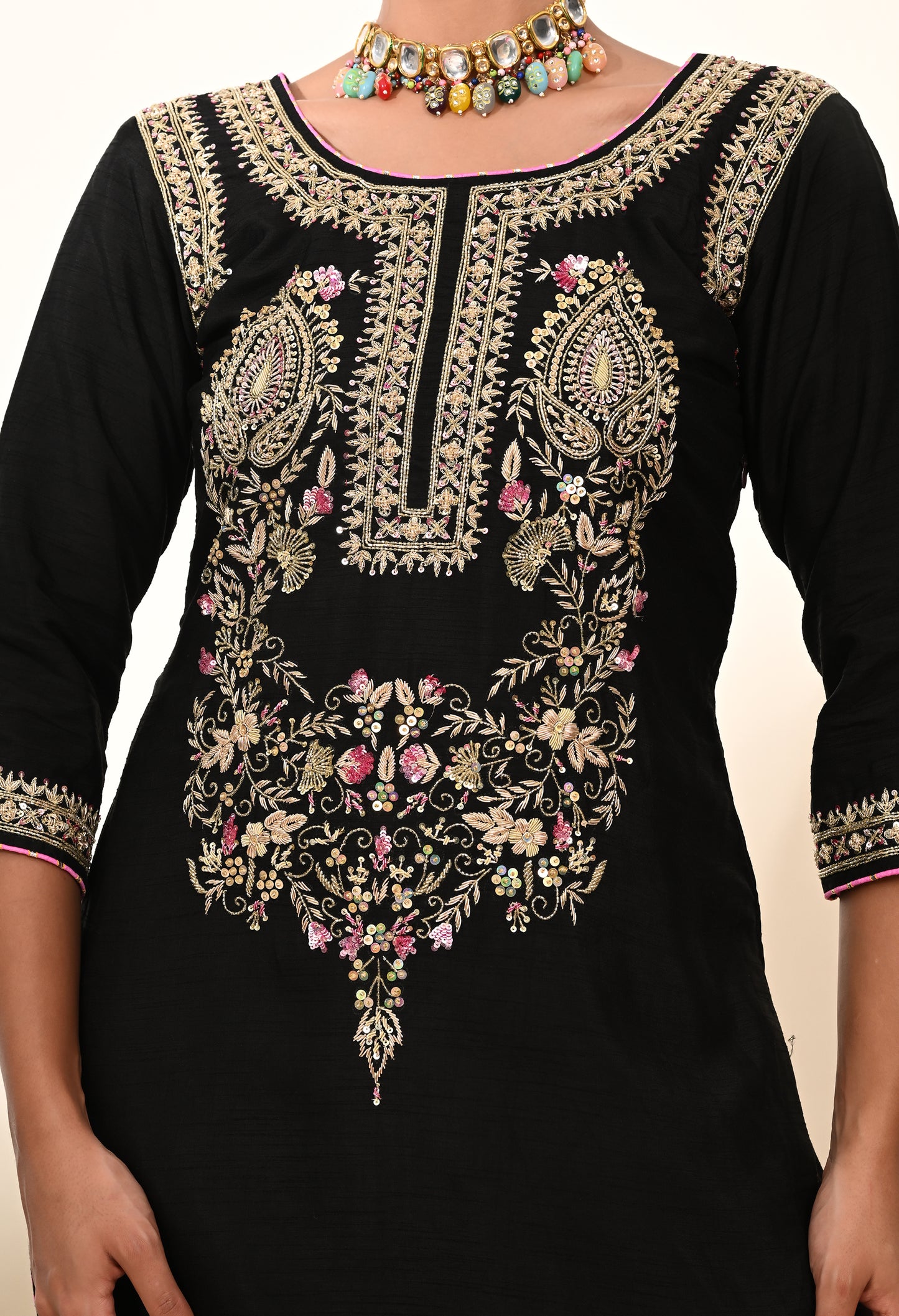 Exquisite Black Kurta Set with Opulent Zardozi Embroidery