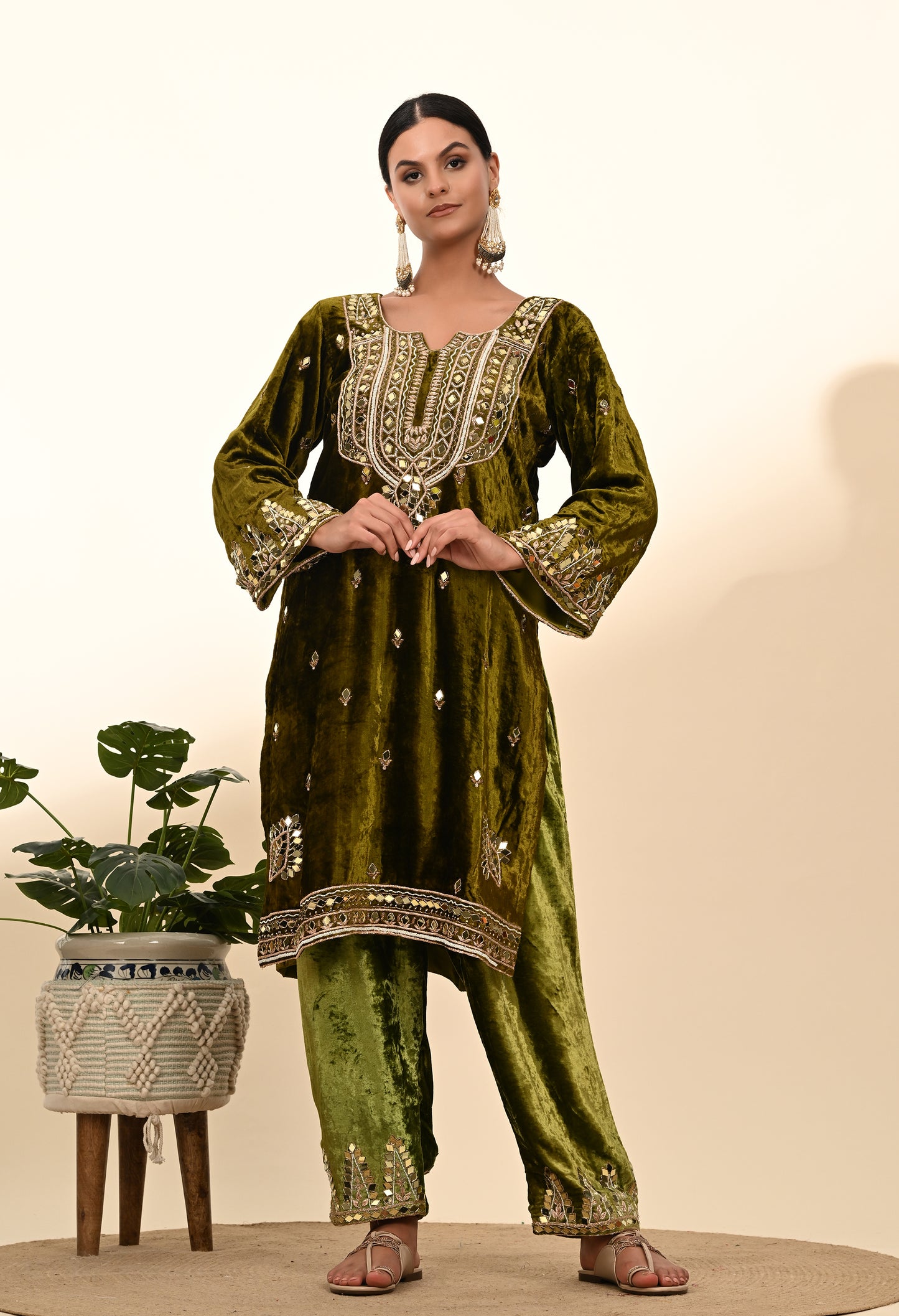 Elegant Mehndi Green Velvet Kurta Set Featuring Zardozi Embroidery