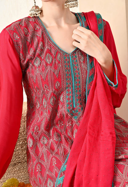 Dark Pink Kurta Set with Beautiful Thread Work