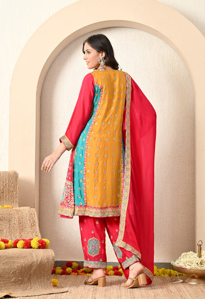 Yellowish Orange Kurta Set with Exceptional Thread & Applique Work