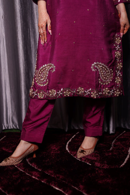 Elegant Black Pink Kurta Set with Intricate Zardozi Work