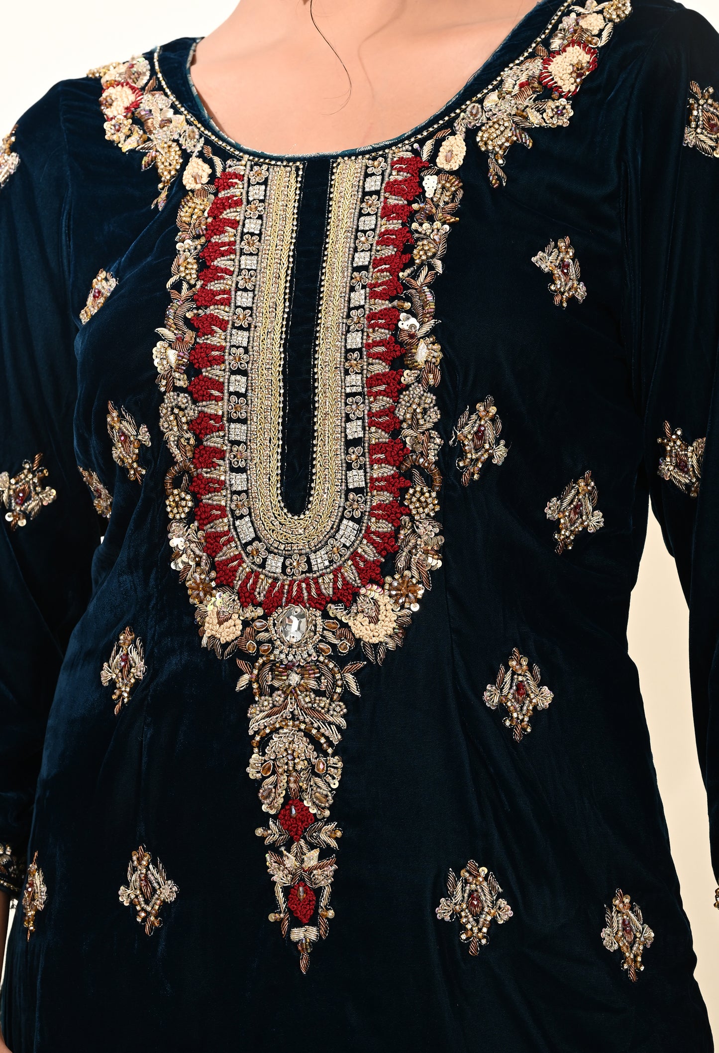 Striking Blue Kurta Set with Sophisticated Zardozi Embroidery