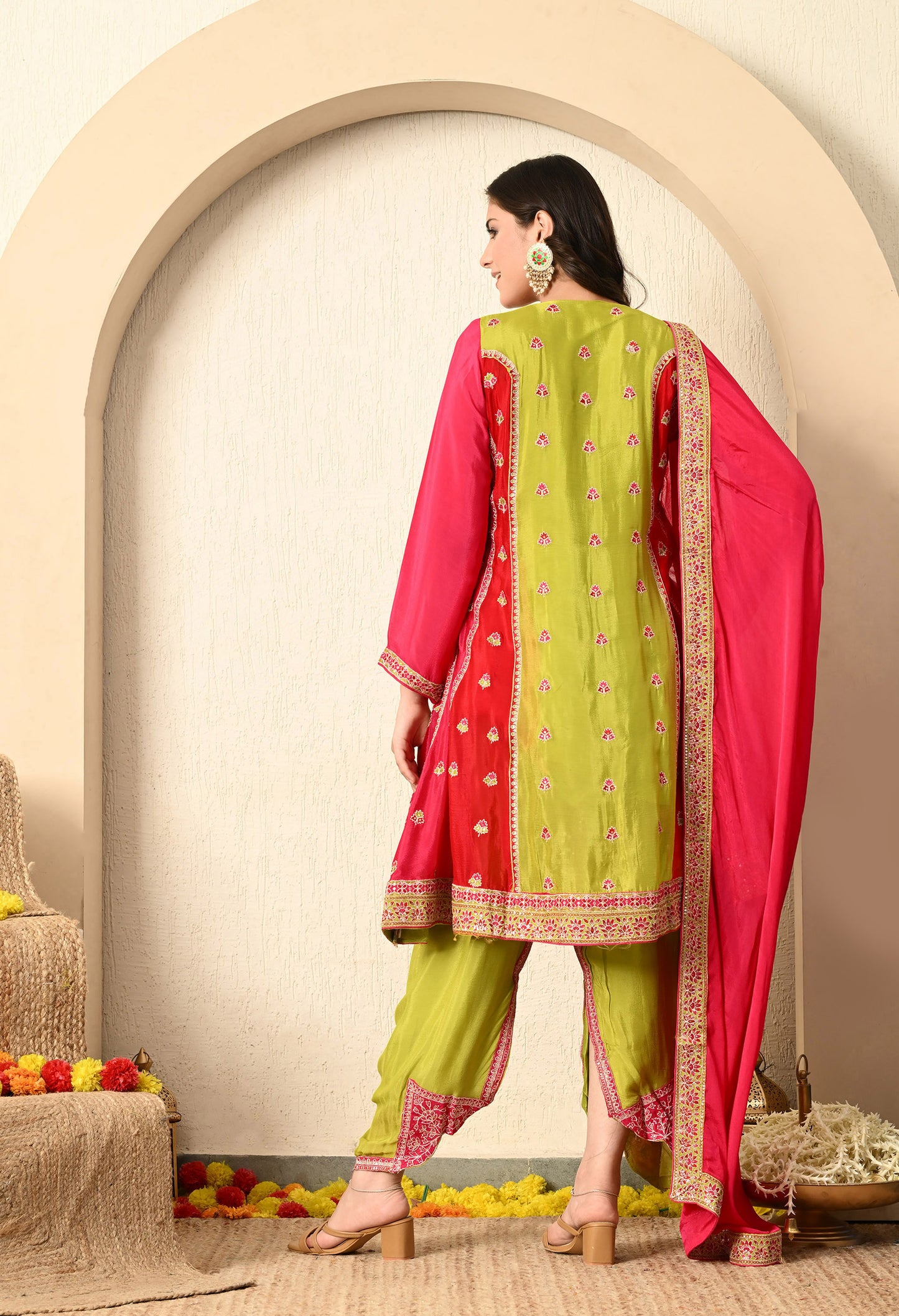 Green and Pink Kurta Set with Thread and Zari Work