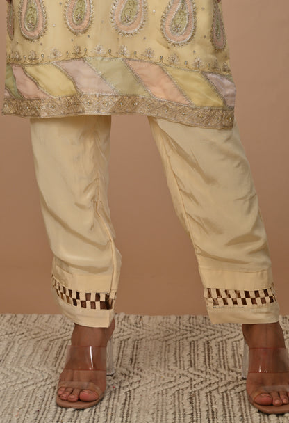 Elegant Light Yellow Kurta Set with Zardozi Embroidery