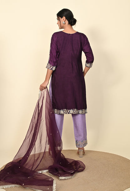 Elegant Purple Kurta Set with Intricate Zardozi Embroidery