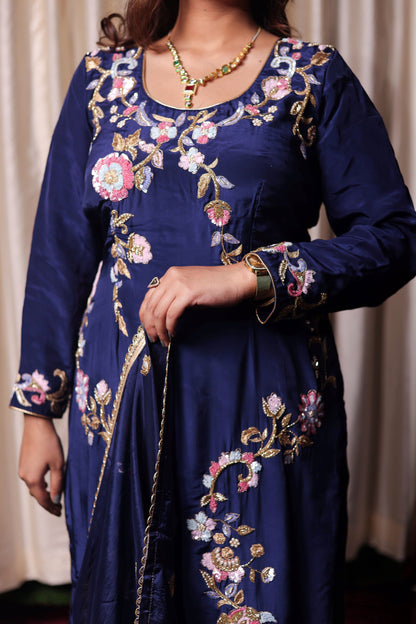 Navy Blue Zardozi Sippy Sequence Embroidered Crepe Kurta Set