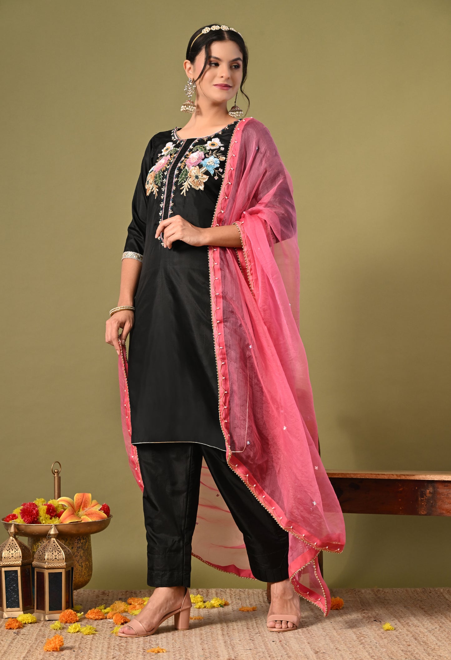 Charismatic Black Kurta Set with Zardozi, Sequence, Sippi, and Thread Work