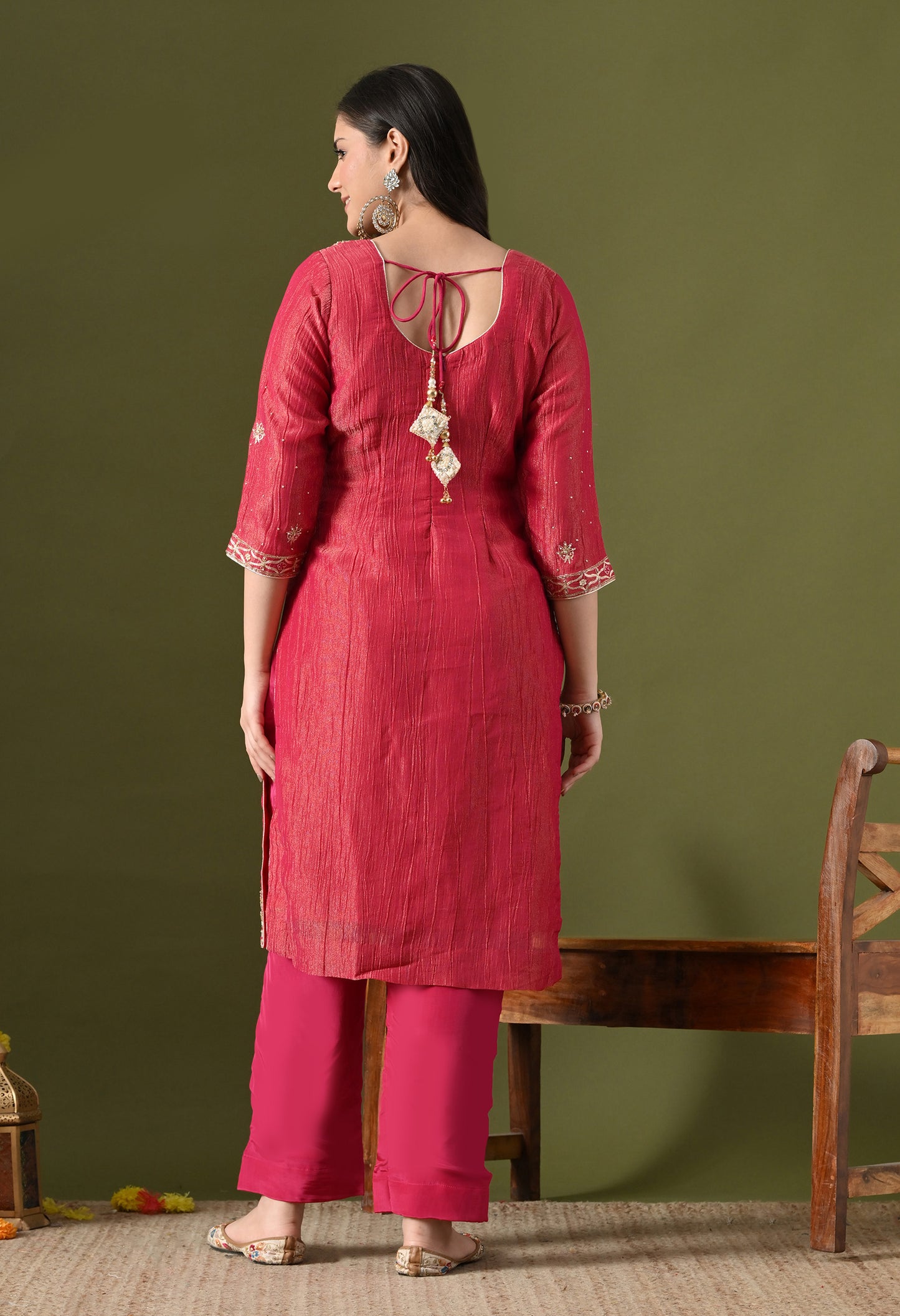 Pink Crushed Tissue Silk & Crepe Zardozi–Thread–Sequence–Pearl Kurta Set