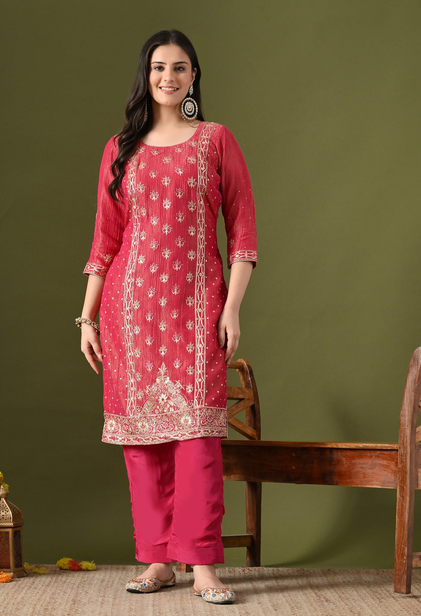 Pink Crushed Tissue Silk & Crepe Zardozi–Thread–Sequence–Pearl Kurta Set