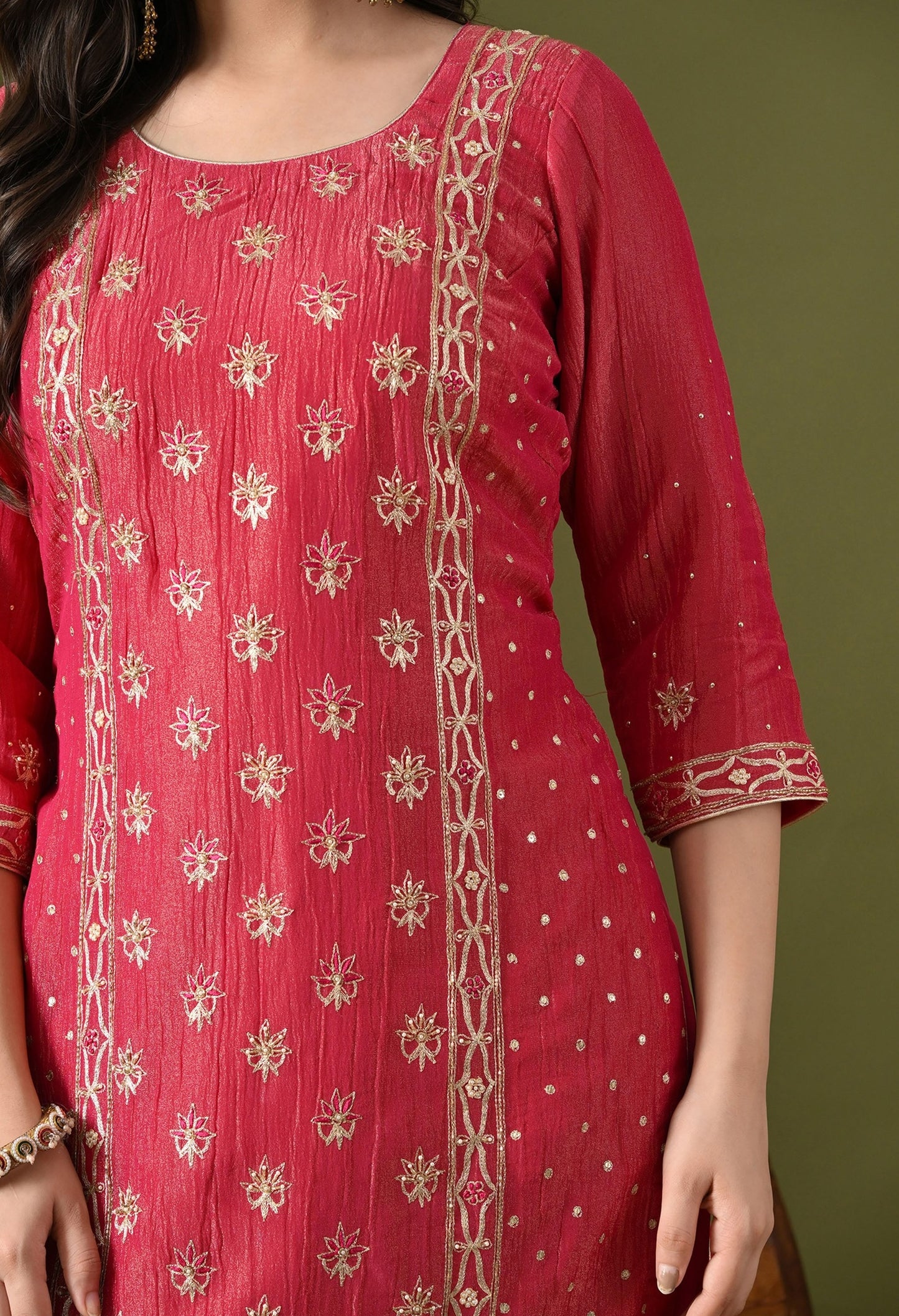Pink Crushed Tissue Silk & Crepe Zardozi–Thread–Sequence–Pearl Kurta Set