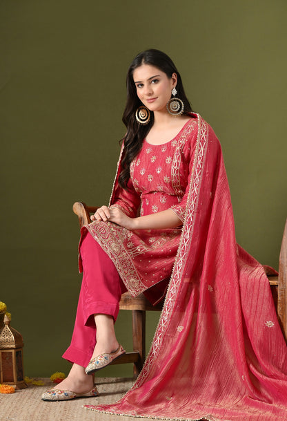 Pink Crushed Tissue Silk & Crepe Zardozi–Thread–Sequence–Pearl Kurta Set