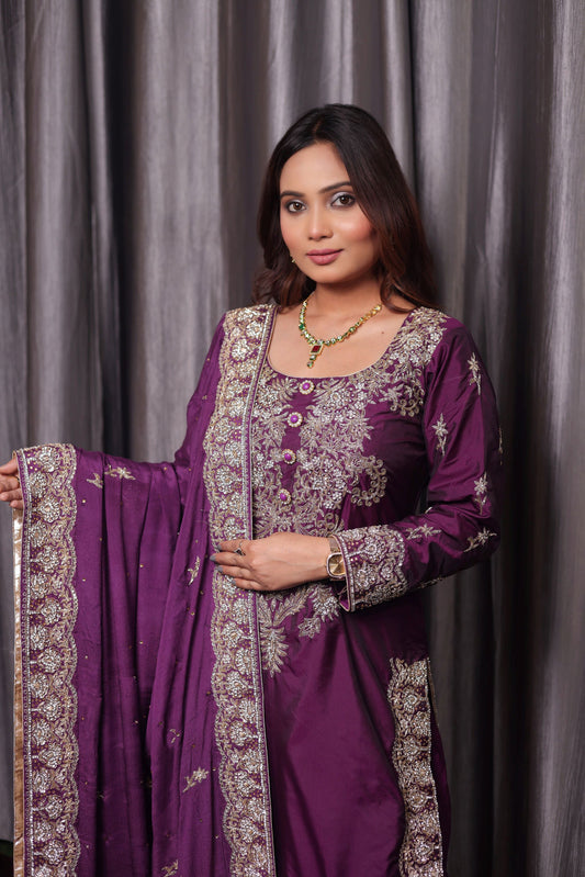 Luxurious Purple Kurta Set with Zardozi and Crystal Cutdana Embroidery