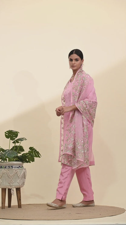 Elegant Onion Pink Organza Kurta Set with Sequence and Thread Embroidery